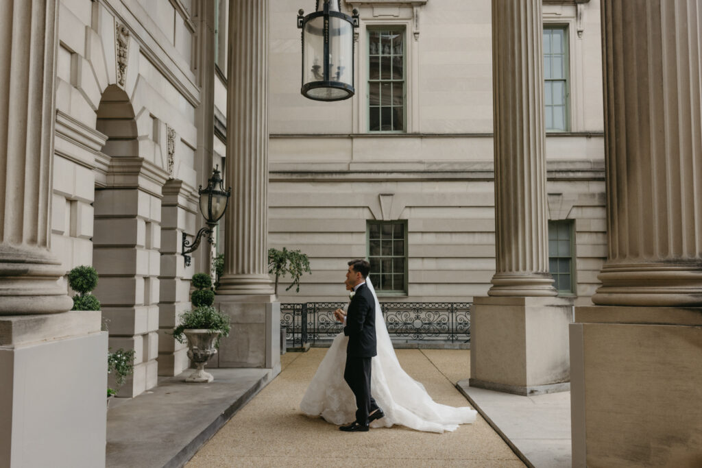 Bride and Groom walking into the Larz Anderson House DC Wedding