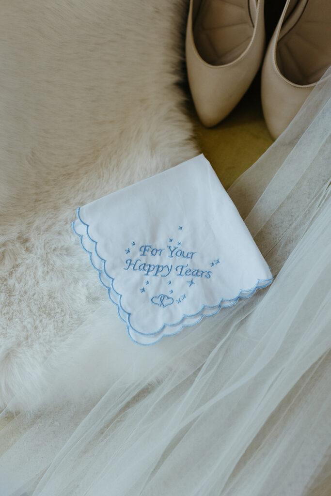 Bride's details at Quirk Hotel on her wedding day